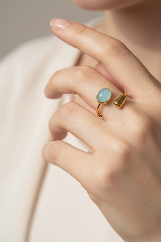 Anello in Acciaio Dorato con Pietra Naturale