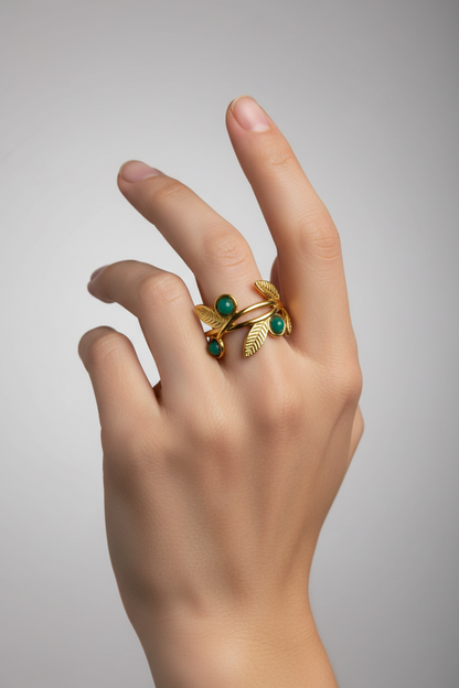 Anello in Acciaio Dorato con Pietra Naturale