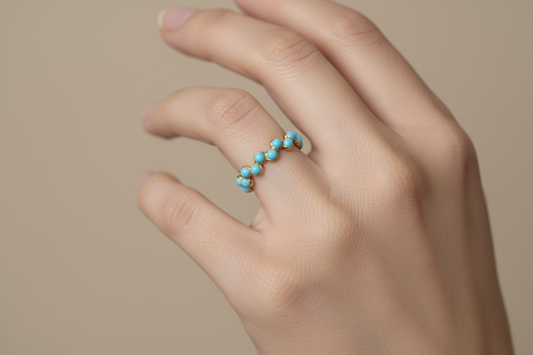 Anello in Acciaio Dorato con Pietra Naturale